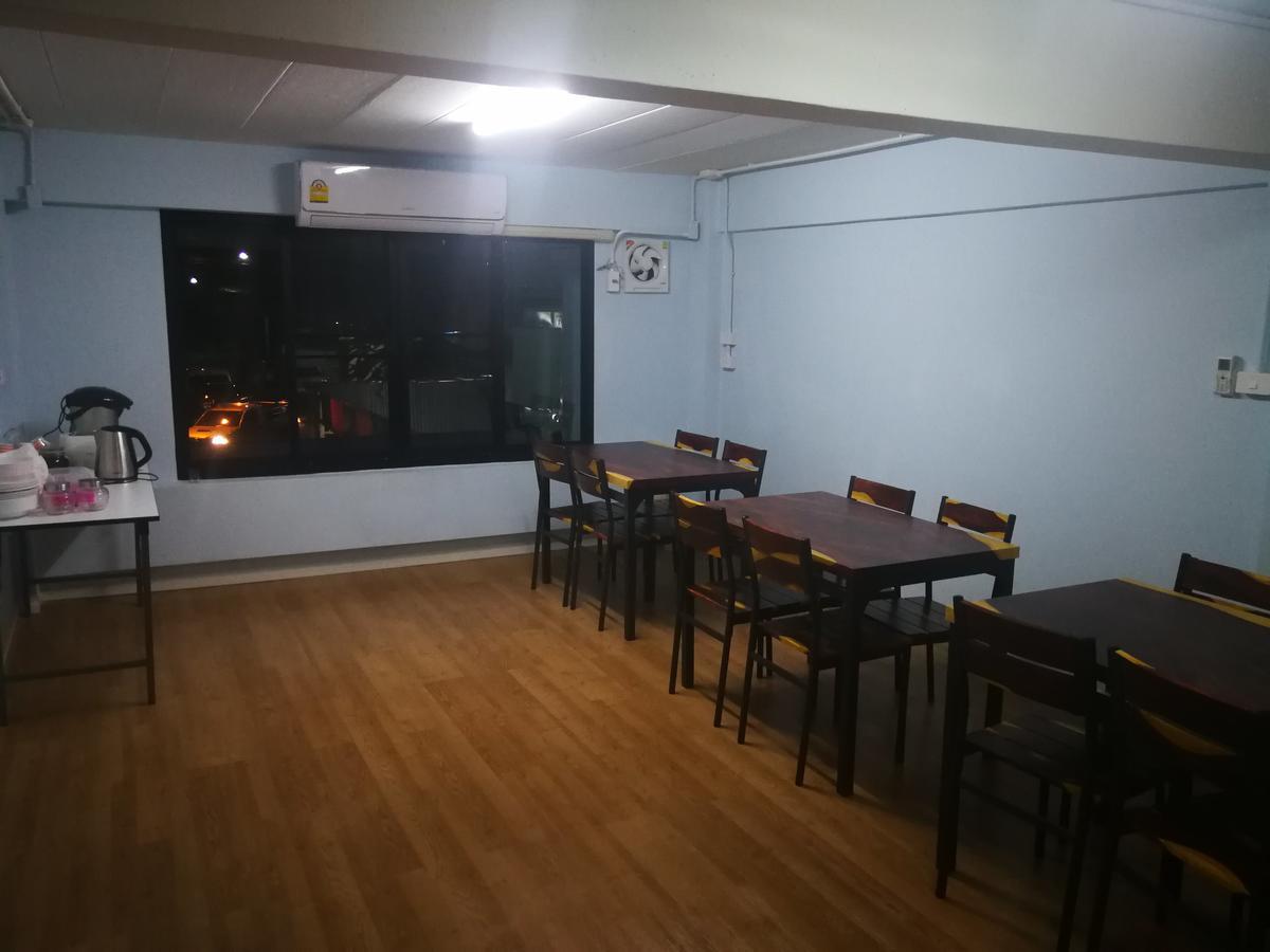 Wj Hostel バンコク都 エクステリア 写真