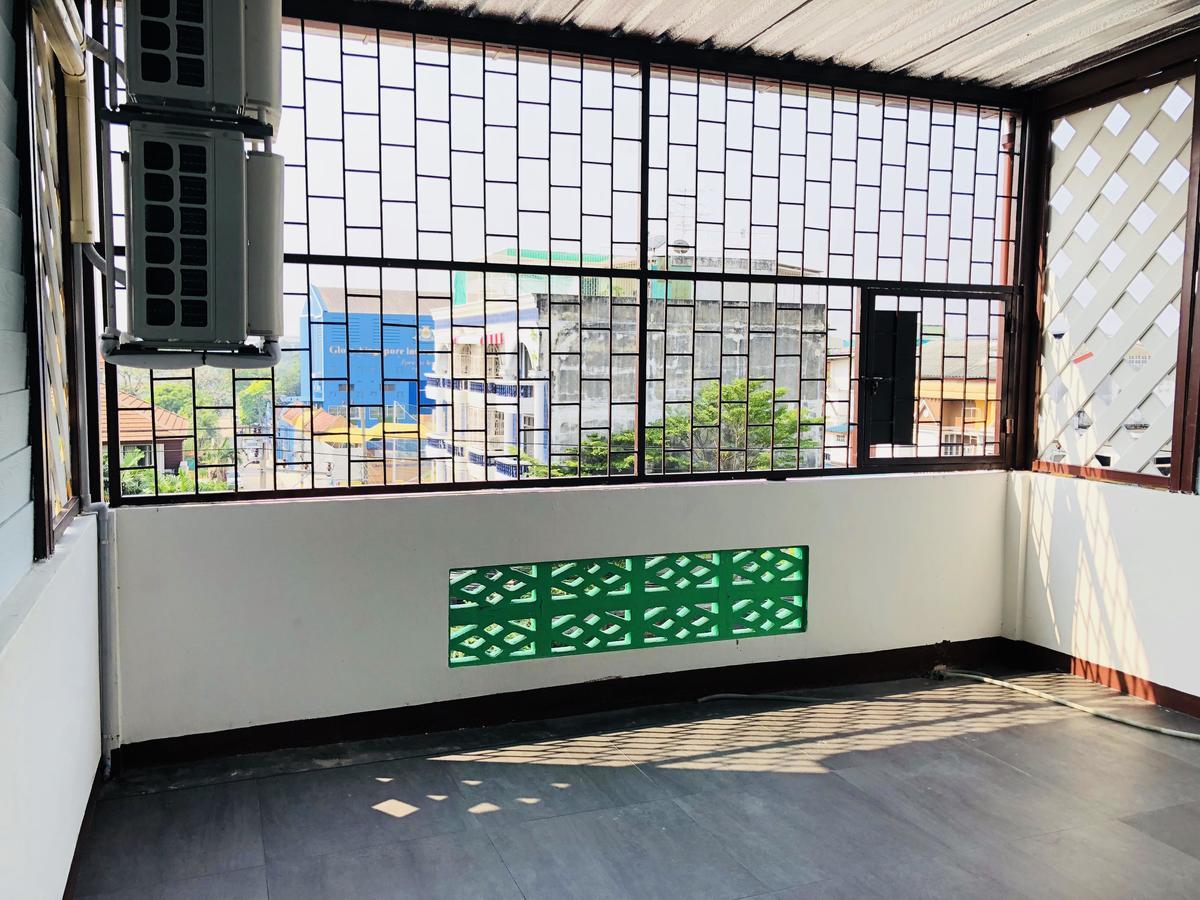 Wj Hostel バンコク都 エクステリア 写真